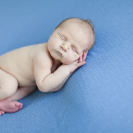 Simple newborn photography