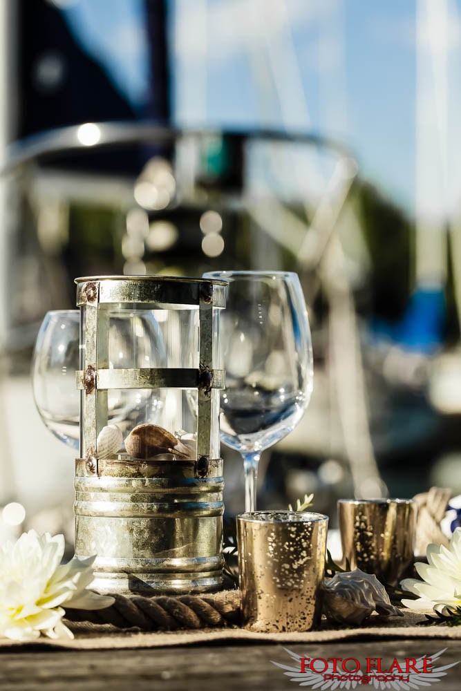 Table settings for nautical wedding