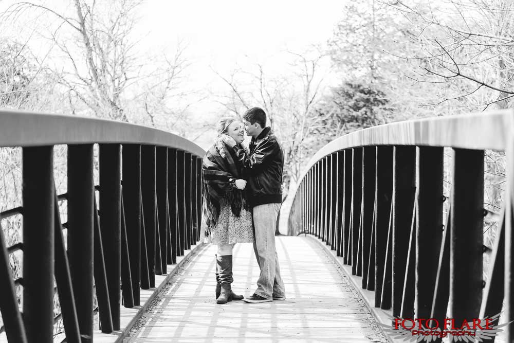 Engagement pictures on bridge