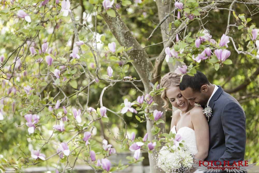 Wedding photos with blooming flowers