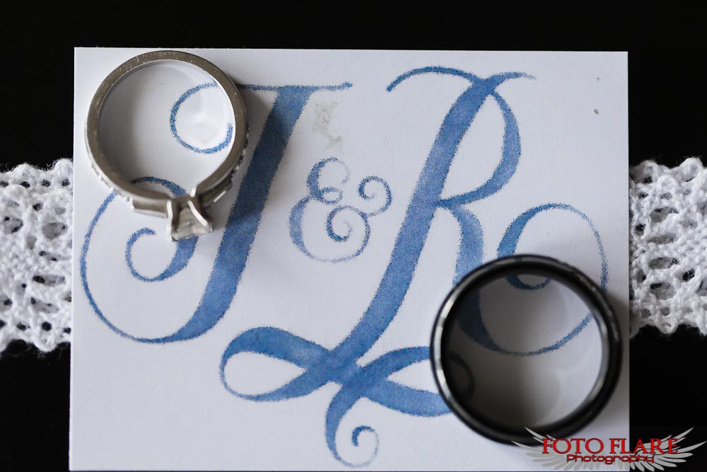 Wedding rings with invitation 