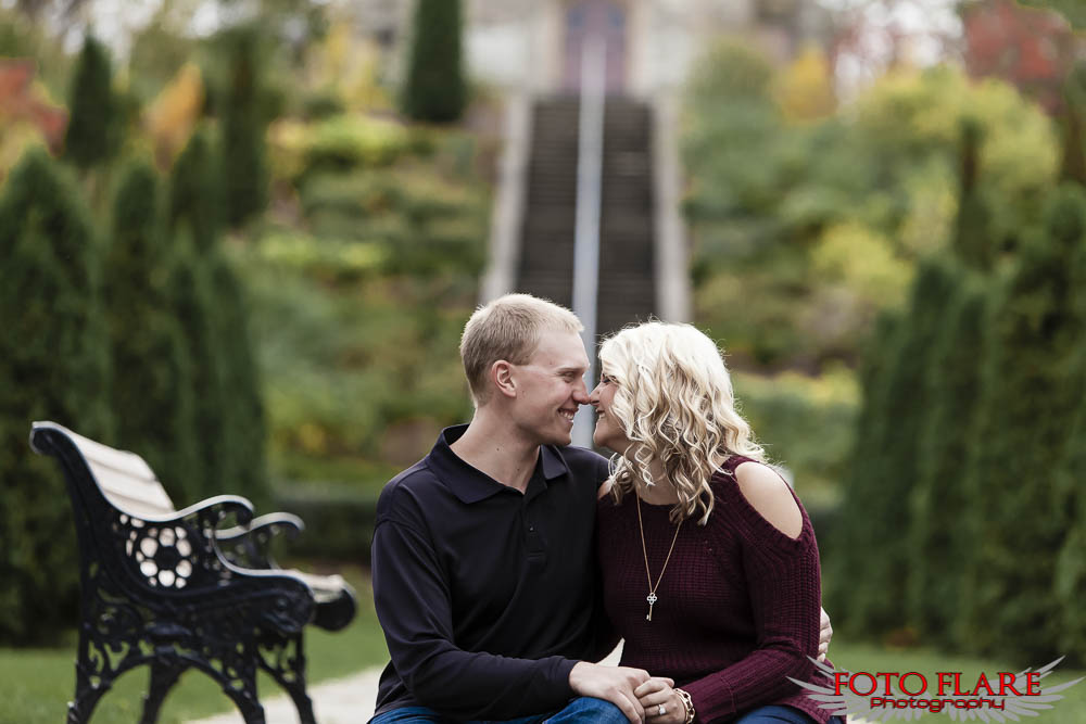 Engagement photos at Battlefield Park