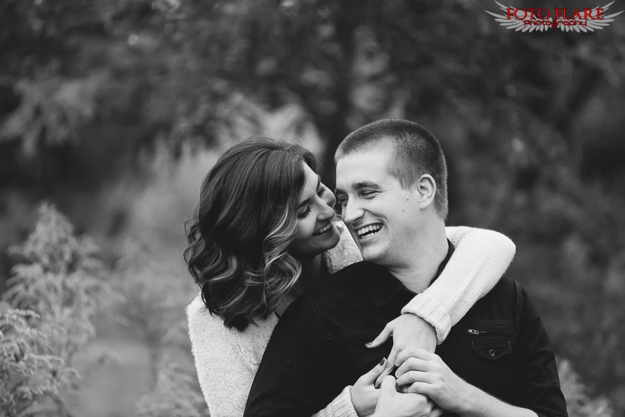 Engagement photos in Fall